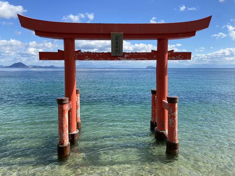 厳島神社 周防大島 瀬戸内海に浮かぶ赤い鳥居 国内観光500箇所