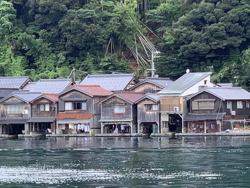 伊根の舟屋 伊根湾めぐり遊覧船 日本で最も美しい村の攻略法 | 日本の国内旅行ガイド700箇所