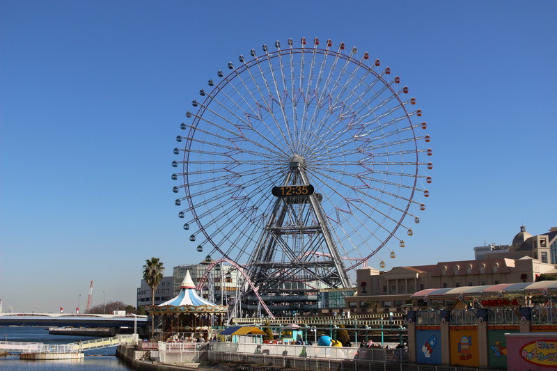 横浜コスモワールド 入場無料でちょっとだけでも気軽に楽しめる出入り自由な遊園地 国内観光500箇所